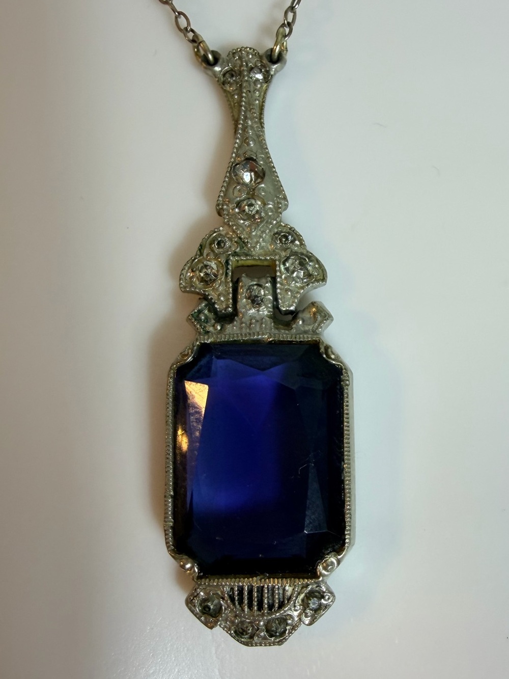 Antiqued Silver Tone Blue Art Deco Pendant Necklace
